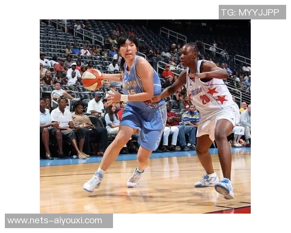 2017年WNBA飞马队与天空队精彩对决回顾与分析